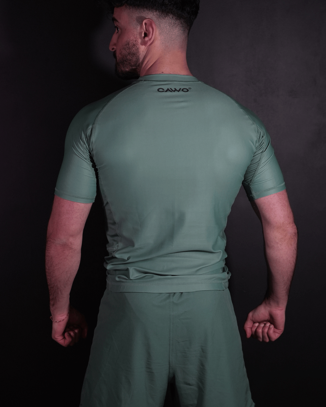 RASHGUARD ESSENTIEL VERT